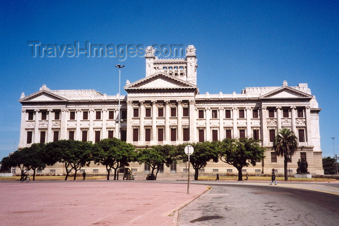 uruguay18: Uruguay - Montevideo: Parliament square (photo by M.Torres) - (c) Travel-Images.com - Stock Photography agency - Image Bank