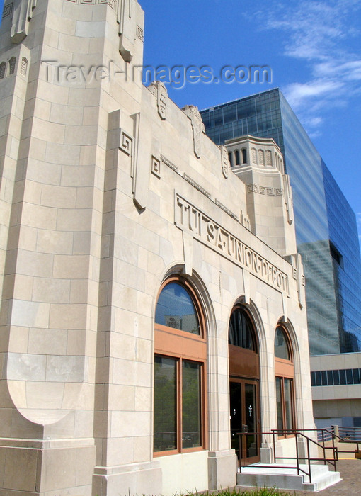 usa1017: Tulsa, Oklahoma, USA: Tulsa Union Depot - Art Deco - variegated Bedford stone - designed by R. C. Stephens - South Boston Avenue - photo by G.Frysinger - (c) Travel-Images.com - Stock Photography agency - Image Bank