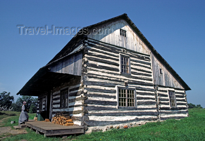 usa1057: Kettle Moraine State Forest, Wisconsin, USA: Old World Wisconsin - historic cabin of European settlers - open air museum - photo by C.Lovell - (c) Travel-Images.com - Stock Photography agency - Image Bank