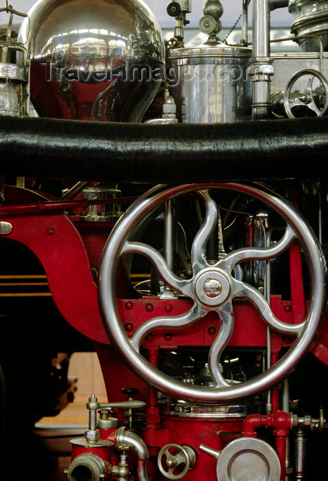 usa1100: Dearborn, Michigan, USA: detail of well preserved railroad steam engine in the Henry Ford Museum - photo by C.Lovell - (c) Travel-Images.com - Stock Photography agency - Image Bank