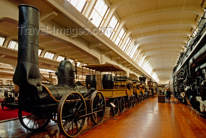 usa1101: Dearborn, Michigan, USA: operational reproduction of the DeWitt Clinton steam locomotive and train - Mohawk and Hudson Railroad - Henry Ford Museum- photo by C.Lovell - (c) Travel-Images.com - Stock Photography agency - Image Bank