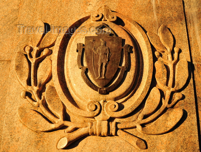 usa1111: Boston, Massachusetts, USA: Massachusetts State House - Massachusetts coat of arms under General Hooker statue - Indian in a shirt and moccasins, holding a bow and an arrow - 'Ense petit placidam sub libertate quietem' - photo by M.Torres - (c) Travel-Images.com - Stock Photography agency - Image Bank