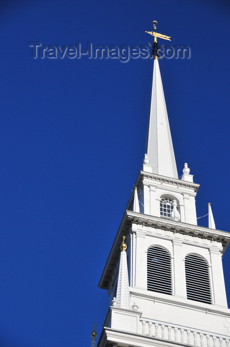 usa1140: Boston, Massachusetts, USA: Old North Church - steeple from where two lanterns ignited the American Revolution - Salem St - Georgian style Episcopal church - Christ Church in the City of Boston - architect William Price - photo by M.Torres - (c) Travel-Images.com - Stock Photography agency - Image Bank