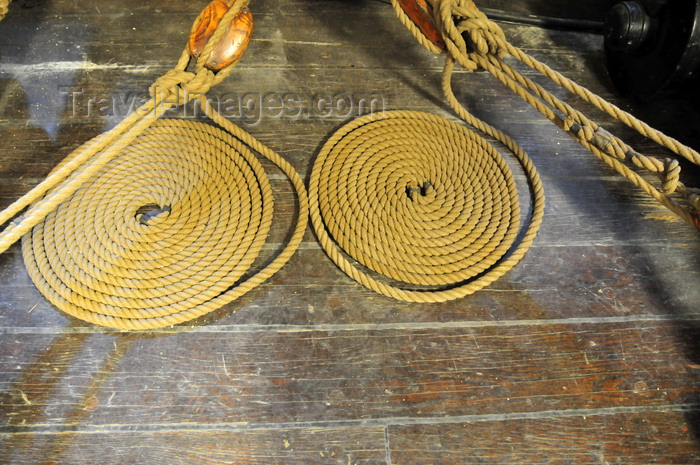 usa1146: Boston, Massachusetts, USA: Charlestown Navy Yard - USS Constitution - cordage on the gun deck - rope spirals - photo by M.Torres - (c) Travel-Images.com - Stock Photography agency - Image Bank