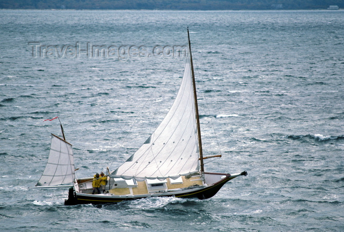 usa1186: Massachusetts, USA: sailboat in the grey Atlantic Ocean - New England - photo by C.Lovell - (c) Travel-Images.com - Stock Photography agency - Image Bank