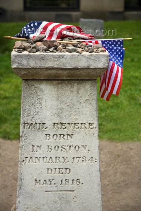 usa1220: Boston, Massachusetts, USA: grave of Paul Revere in the Granary Burying Ground - rebel messenger in the battles of Lexington and Concord  - photo by C.Lovell - (c) Travel-Images.com - Stock Photography agency - Image Bank