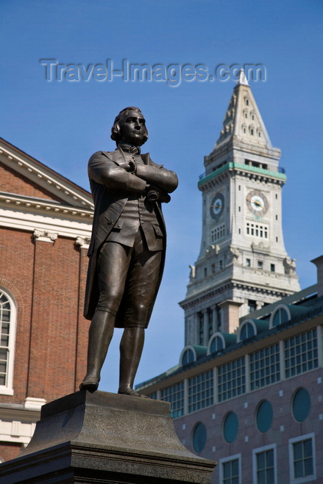 usa1225: Boston, Massachusetts, USA: statue of Samuel Adams in front of Faneuil Hall with the Custom House - one of the Founding Fathers of the United States - photo by C.Lovell - (c) Travel-Images.com - Stock Photography agency - Image Bank