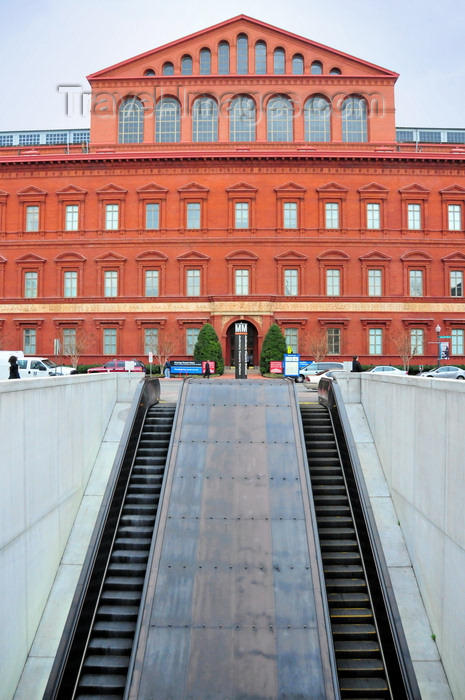 usa1321: Washington, D.C., USA: Pension Building, housing the National Building Museum, dedicated to architecture, design, engineering, construction, and urban planning - designed by Gen. Montgomery C. Meigs - escalators of Judiciary Square station - photo by M.Torres - (c) Travel-Images.com - Stock Photography agency - Image Bank