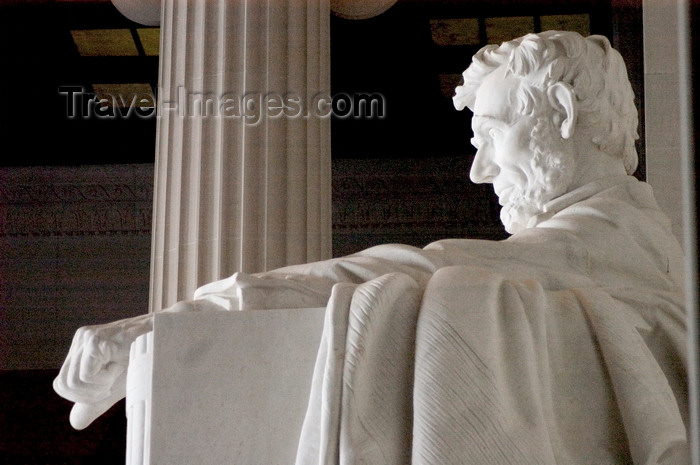 usa1356: Washington, D.C., USA: Lincoln Memorial - Abraham Lincoln’s statue - profile with clenched fist - photo by C.Lovell - (c) Travel-Images.com - Stock Photography agency - Image Bank