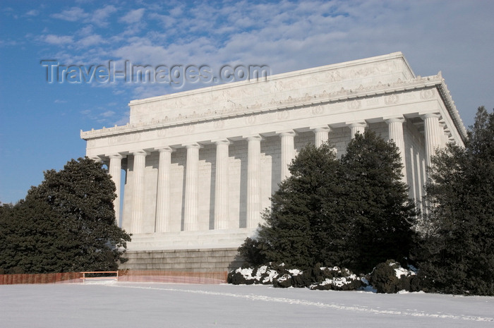 usa1359: Washington, D.C., USA: Lincoln Memorial - opened to the public in 1922 - photo by C.Lovell - (c) Travel-Images.com - Stock Photography agency - Image Bank