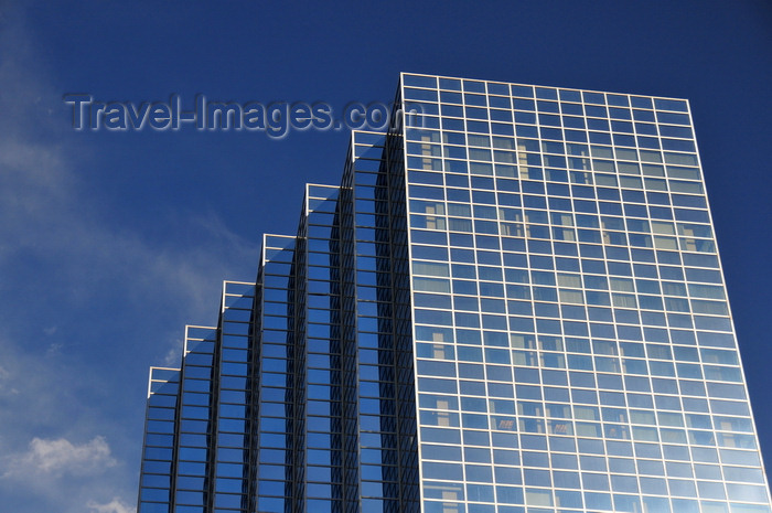usa1418: Denver, Colorado, USA: ING Security Life Center - side view with blue sky - photo by M.Torres - (c) Travel-Images.com - Stock Photography agency - Image Bank