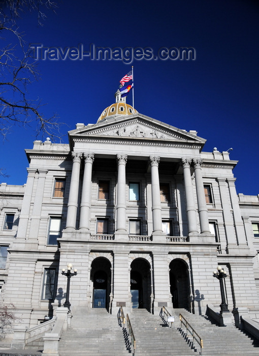 usa1428: Denver, Colorado, USA: Colorado State Capitol - Colorado gray granite from Gunnison County - Colorado Legislature and the offices of the Governor of Colorado - architects Elijah E. Myers and Frank E. Edbrooke - Civic Center - photo by M.Torres - (c) Travel-Images.com - Stock Photography agency - Image Bank