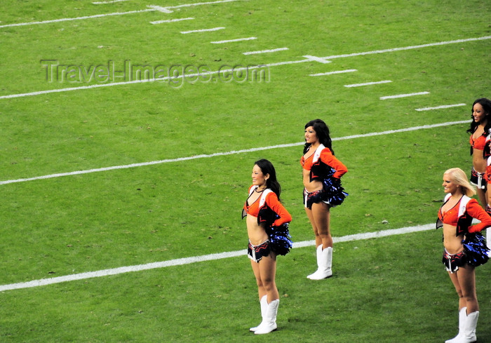 usa1454: Denver, Colorado, USA: Invesco Field at Mile High football stadium - Denver Broncos Cheerleaders - football halftime show - photo by M.Torres - (c) Travel-Images.com - Stock Photography agency - Image Bank