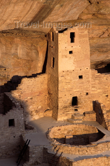 usa1487: Mesa Verde National Park, Montezuma County, Colorado, USA: square tower and kiva at Cliff Palace - photo by C.Lovell - (c) Travel-Images.com - Stock Photography agency - Image Bank