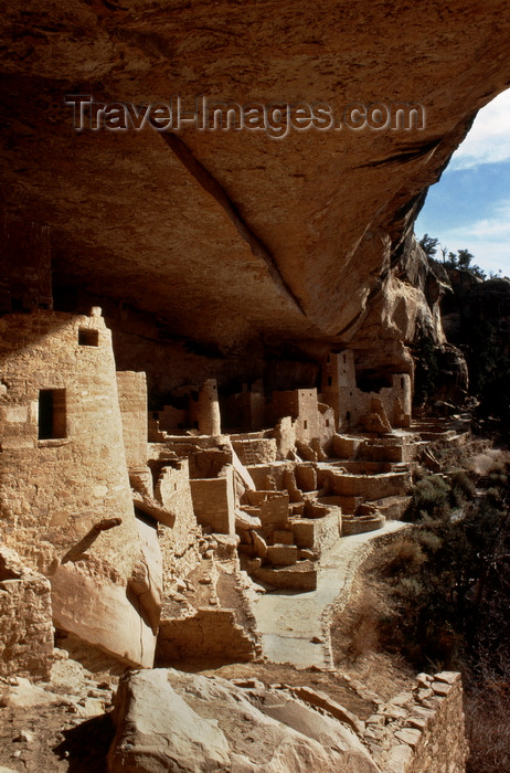 usa1490: Mesa Verde National Park, Montezuma County, Colorado, USA: Cliff Palace - built by the Ancestral Puebloans - photo by C.Lovell - (c) Travel-Images.com - Stock Photography agency - Image Bank