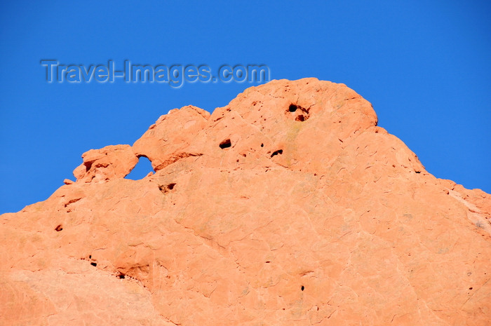 usa151: Colorado Springs, El Paso County, Colorado, USA: Garden of the Gods - 'Kissing Camels' - North Gateway Rock hogback - ridge of sandstone - photo by M.Torres - (c) Travel-Images.com - Stock Photography agency - Image Bank