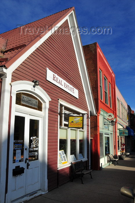 usa1510: Manitou Springs, El Paso County, Colorado, USA: façades of the old West - Real Estate agent - photo by M.Torres - (c) Travel-Images.com - Stock Photography agency - Image Bank