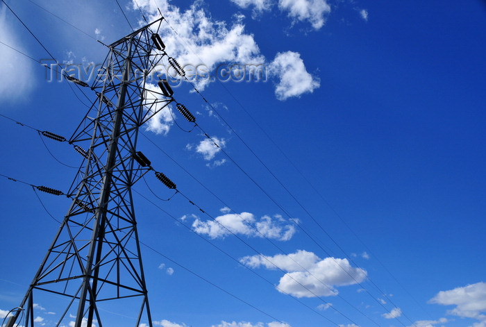 usa1518: Estes Park, Larimer County, Colorado, USA: electricity pylon - steel lattice tower and high voltage power lines - Cumulus humilis - photo by M.Torres - (c) Travel-Images.com - Stock Photography agency - Image Bank