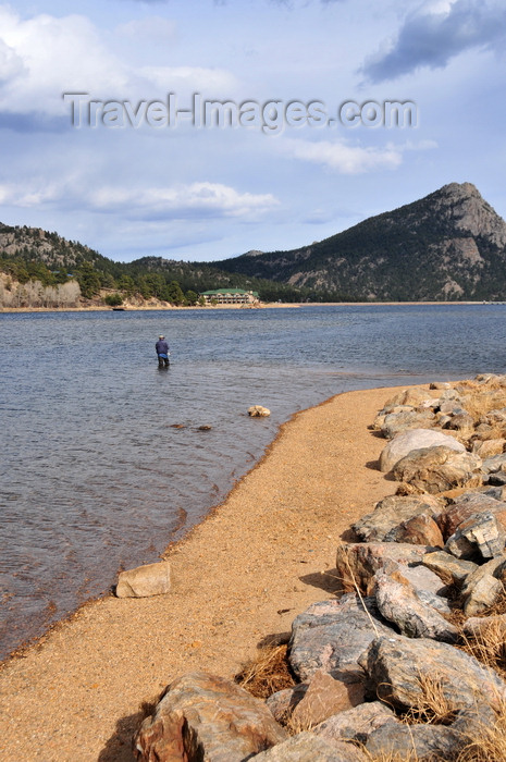 usa1528: Estes Park, Larimer County, Colorado, USA: beach on Lake Estes - angler and mountain - photo by M.Torres - (c) Travel-Images.com - Stock Photography agency - Image Bank