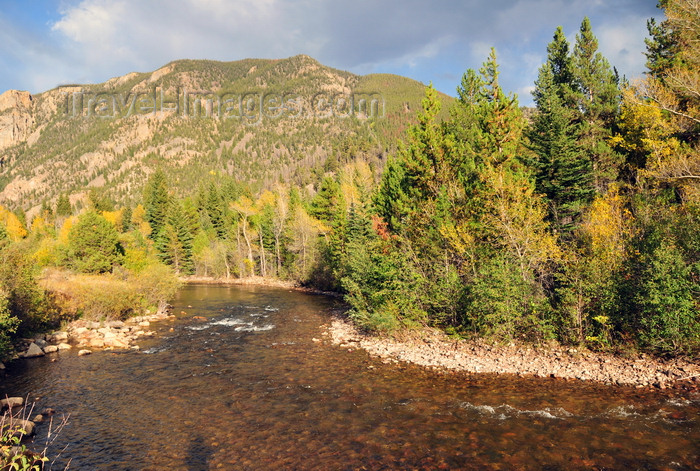 usa1535: Roosevelt National Forest - Poudre Canyon, Larimer County, Colorado, USA: bends of Cache la Poudre River - CO 14 road - Poudre Canyon Hwy - photo by M.Torres - (c) Travel-Images.com - Stock Photography agency - Image Bank