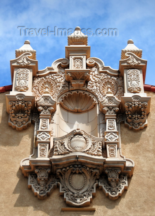 usa1558: Santa Fé, New Mexico, USA: revival Mudéjar / Moorish façade decoration - Lensic Theater - Santa Fé's Performing Arts Center - designed by the Boller Brothers - photo by M.Torres - (c) Travel-Images.com - Stock Photography agency - Image Bank