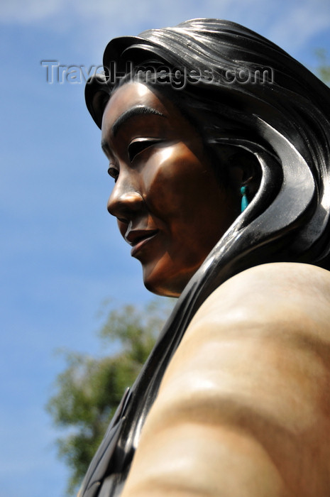 usa1563: Santa Fé, New Mexico, USA: Cathedral Basilica of Saint Francis of Assisi - statue of Kateri Teakkwith, the first North American Indian saint - photo by M.Torres - (c) Travel-Images.com - Stock Photography agency - Image Bank