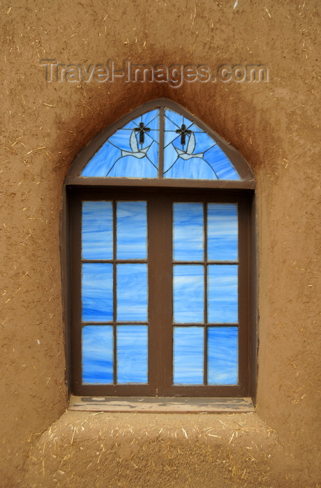 usa1597: Pueblo de Taos, New Mexico, USA: decorated window of the San Geronimo Chapel - photo by M.Torres - (c) Travel-Images.com - Stock Photography agency - Image Bank