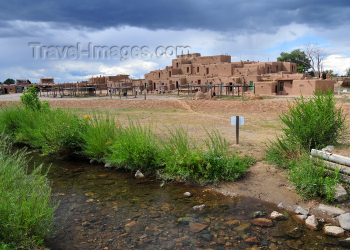 usa1610: Pueblo de Taos, New Mexico, USA: North Pueblo and the Red Willow Creek or Rio Pueblo, a small tributary of the Rio Grande - photo by M.Torres - (c) Travel-Images.com - Stock Photography agency - Image Bank