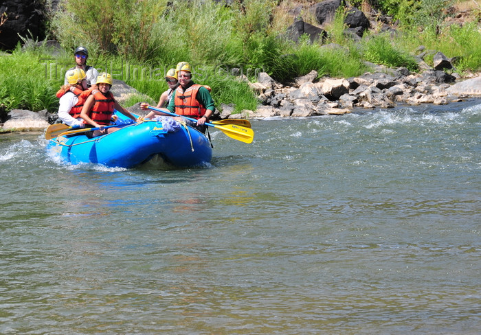 usa1625: Rio Grande River, Taos County, New Mexico, USA: rafters relieved after the adrenaline rush of the rapids - photo by M.Torres - (c) Travel-Images.com - Stock Photography agency - Image Bank