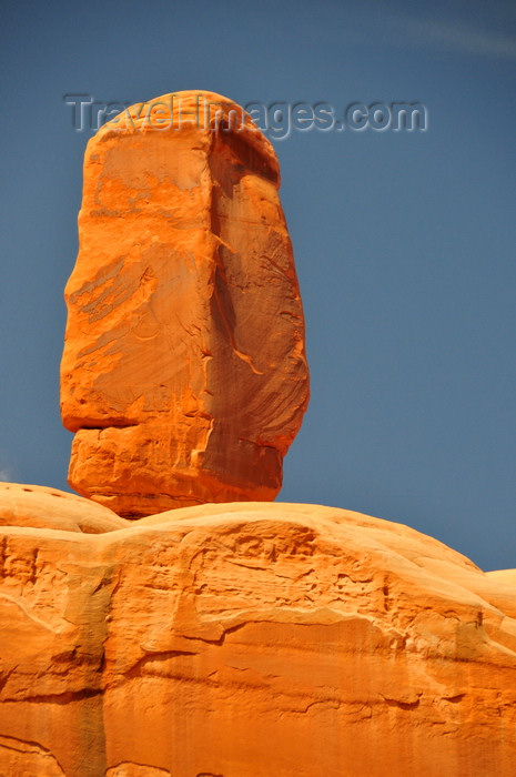 usa1661: Arches National Park, Utah, USA: Park Avenue trail - natural menhir on the western wall of the canyon - photo by M.Torres - (c) Travel-Images.com - Stock Photography agency - Image Bank