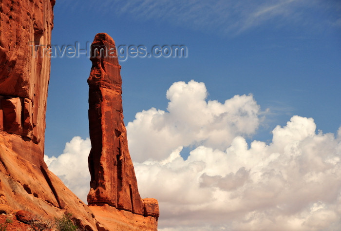 usa1664: Arches National Park, Utah, USA: Park Avenue trail - large sandstone pillar at the canyons northern entrance - photo by M.Torres - (c) Travel-Images.com - Stock Photography agency - Image Bank