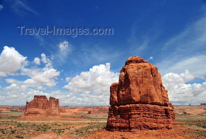 usa1665: Arches National Park, Utah, USA: Courthouse Towers - butte with the Organ fin in the background - blue sky with cumulus clouds - photo by M.Torres - (c) Travel-Images.com - Stock Photography agency - Image Bank
