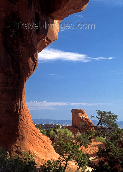 usa1695: Arches National Park, Utah, USA: view from Pine Tree arch in the Devil's Garden - photo by C.Lovell - (c) Travel-Images.com - Stock Photography agency - Image Bank