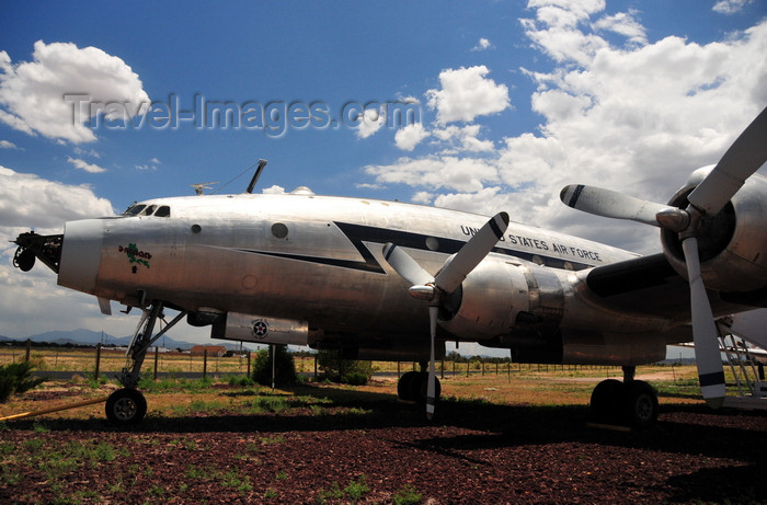 usa176: Valle-Williams, Arizona, USA: noseless United States Air Force (USAF) Lockheed C-121A Constellation N422NA CN 749-2605 - used as general MacArthur's personal plane during the Korean war and in the Berlin airlift, named 'Bataan' and nicknamed 'Connie' - Planes of Fame Air Museum - photo by M.Torres - (c) Travel-Images.com - Stock Photography agency - Image Bank