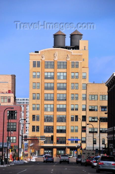 usa1765: Minneapolis, Minnesota, USA:  Washburn Lofts - elegant brick building with water towers - former Washburn-Crosby South Mill A - architect Paul Madson - Park Ave. South and South 2nd St. - Downtown East - photo by M.Torres - (c) Travel-Images.com - Stock Photography agency - Image Bank