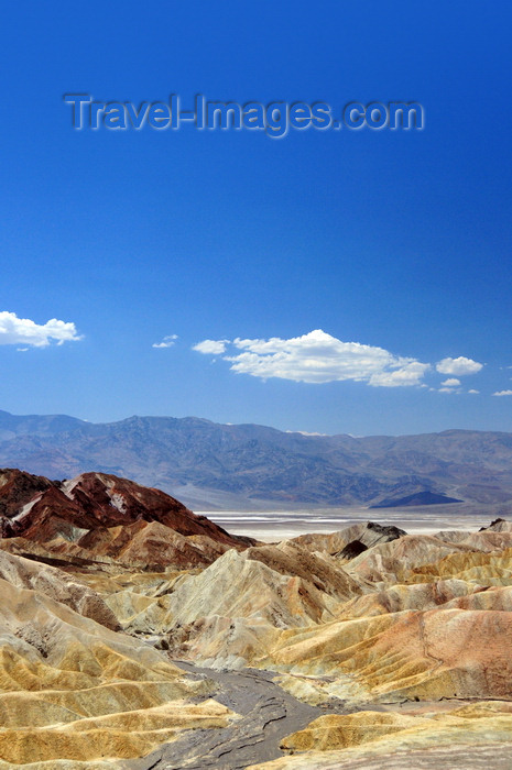 usa1838: Death Valley National Park, California, USA: Zabriskie Point - view towards Gower Gulch - the flat salt plains on the valley floor and the Panamint Range are visible in the distance - photo by M.Torres - (c) Travel-Images.com - Stock Photography agency - Image Bank