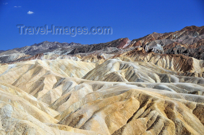 usa1857: Death Valley National Park, California, USA: view from Zabriskie Point - rugged terrain often used in motion pictures - erosional landscape - colorful clay and mudstone badlands at Furnace Creek - photo by M.Torres - (c) Travel-Images.com - Stock Photography agency - Image Bank