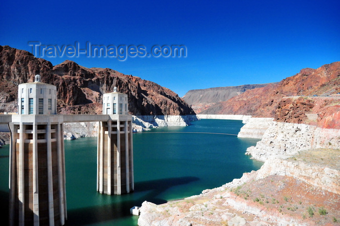 usa1876: Hoover Dam, Mohave County, Arizona, USA: water intake towers receive the water from Lake Meade reservoir - penstock towers - Black Canyon of the Colorado River - photo by M.Torres - (c) Travel-Images.com - Stock Photography agency - Image Bank