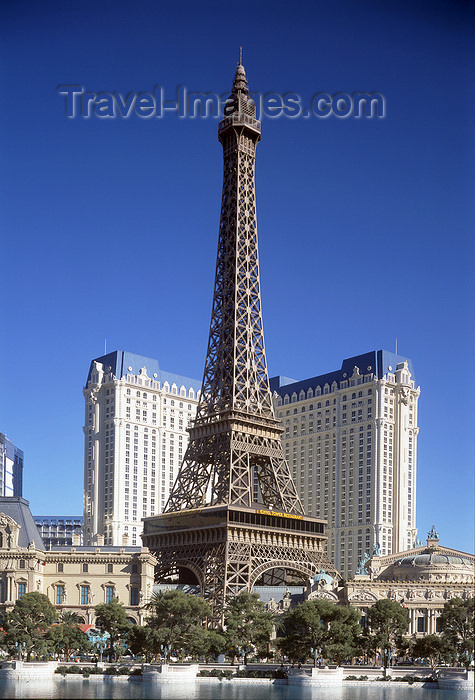 usa189: Las Vegas (Nevada): Hotel Paris - Paris Casino - mock Eiffel tower - photo by A.Bartel - (c) Travel-Images.com - Stock Photography agency - Image Bank