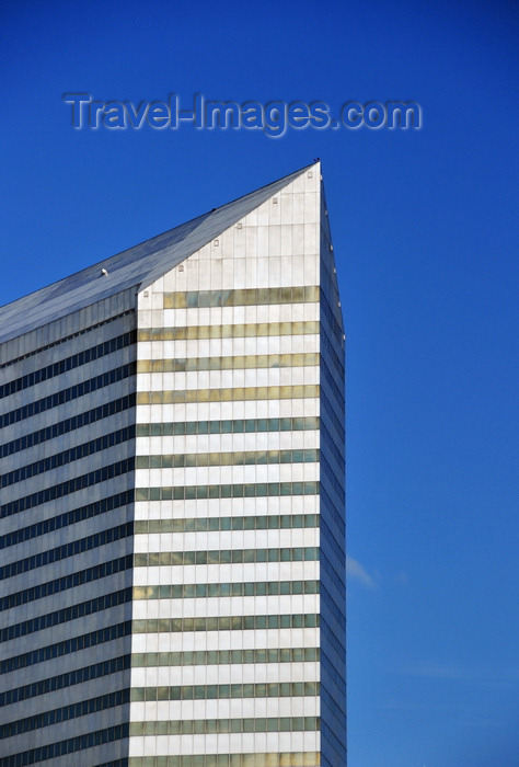 usa1900: Cleveland, Ohio, USA: One Cleveland Center - modernist skyscraper designed by Hugh Stubbins and Associates - photo by M.Torres - (c) Travel-Images.com - Stock Photography agency - Image Bank