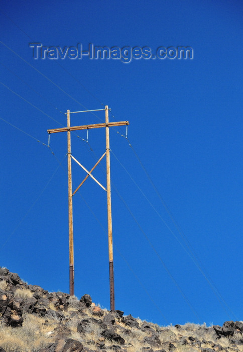 usa1979: Albuquerque, Bernalillo County, New Mexico, USA: electrical pylon made of wood  - Rinconada Canyon- photo by M.Torres - (c) Travel-Images.com - Stock Photography agency - Image Bank