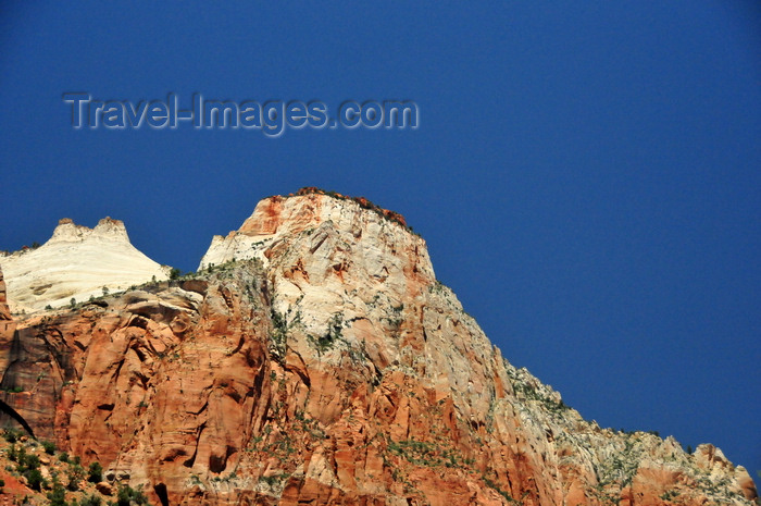 usa2084: Zion National Park, Utah, USA: the Beehives and the Sentinel (right) - photo by M.Torres - (c) Travel-Images.com - Stock Photography agency - Image Bank