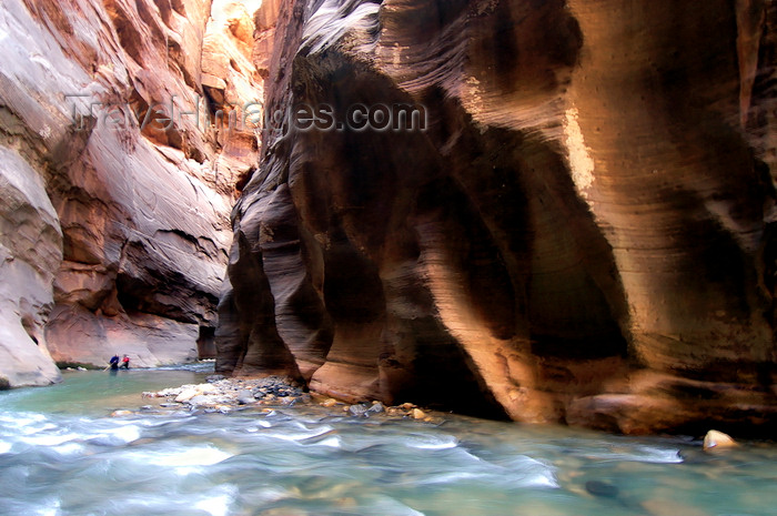 usa2109: Zion National Park, Utah, USA: North Fork of the Virgin River - the Narrows - photo by B.Cain - (c) Travel-Images.com - Stock Photography agency - Image Bank