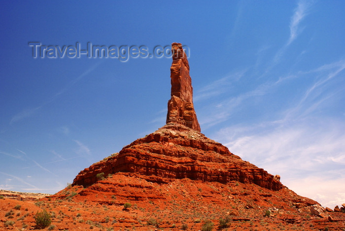 usa2141: Valley of the Gods, San Juan County, Utah, USA: Castle Butte - photo by A.Ferrari - (c) Travel-Images.com - Stock Photography agency - Image Bank