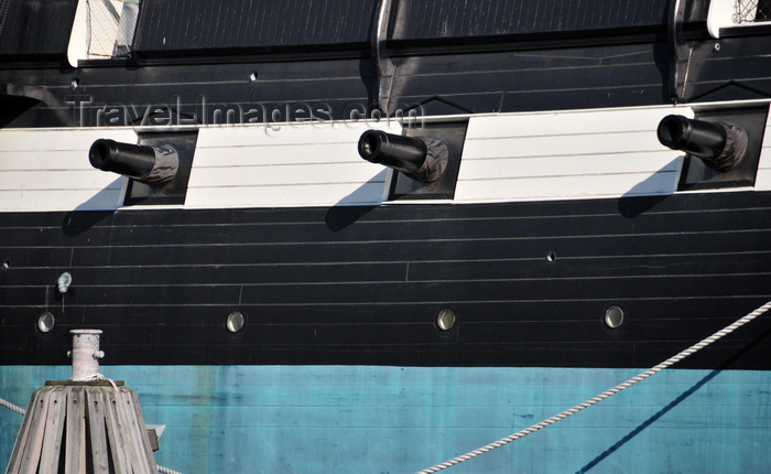 usa2155: Baltimore, Maryland, USA: sloop-of-war USS Constellation - starboard 200 mm chambered shell guns - photo by M.Torres - (c) Travel-Images.com - Stock Photography agency - Image Bank