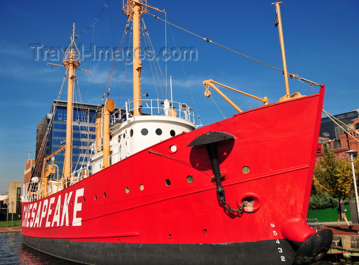 usa2171: Baltimore, Maryland, USA: US lightship Chesapeake, LV-116 - prow view - built in 1930 at Charleston Drydock and Machine Co in Charleston S.C. - Baltimore Maritime Museum - red ship - photo by M.Torres - (c) Travel-Images.com - Stock Photography agency - Image Bank
