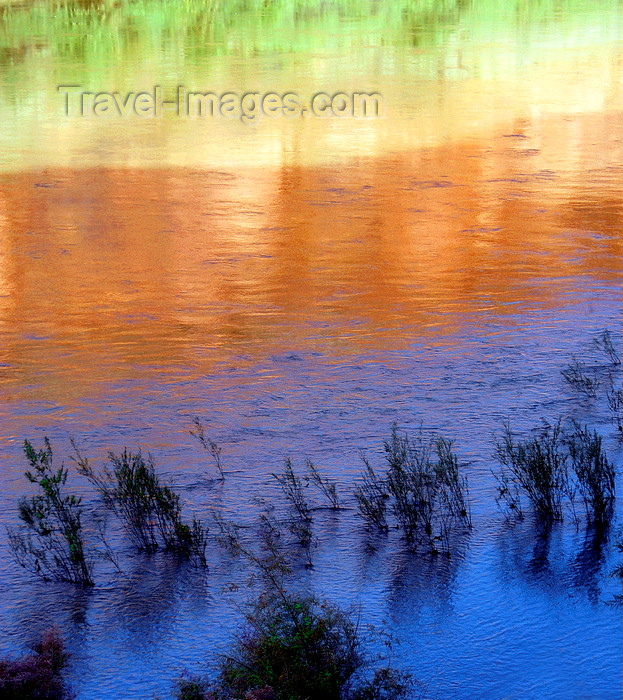 usa2243: Moab, Utah, USA: Colorado River - photo by B.Cain - (c) Travel-Images.com - Stock Photography agency - Image Bank