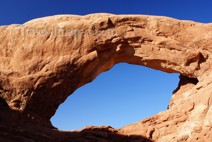 usa2266: Arches National Park, Grand County, Utah, USA: North Window from below - photo by A.Ferrari - (c) Travel-Images.com - Stock Photography agency - Image Bank