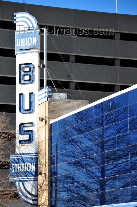 usa2272: Oklahoma City, OK, USA: Union Station Bus Terminal - Greyhound bus station - 427 W Sheridan avenue - built in 1952 - tree reflected on blue tiles - photo by M.Torres - (c) Travel-Images.com - Stock Photography agency - Image Bank