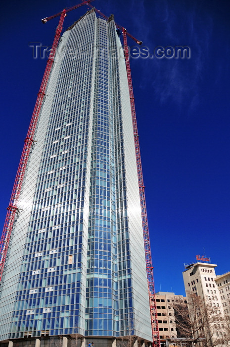 usa2278: Oklahoma City, OK, USA: Devon Energy Tower - 325 West Sheridan Avenue - seen from the base - photo by M.Torres - (c) Travel-Images.com - Stock Photography agency - Image Bank